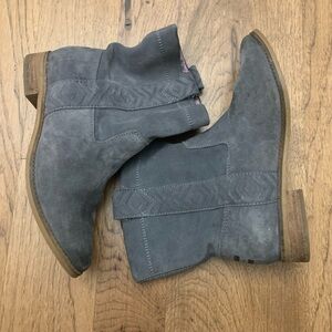 Grey Tom’s boots